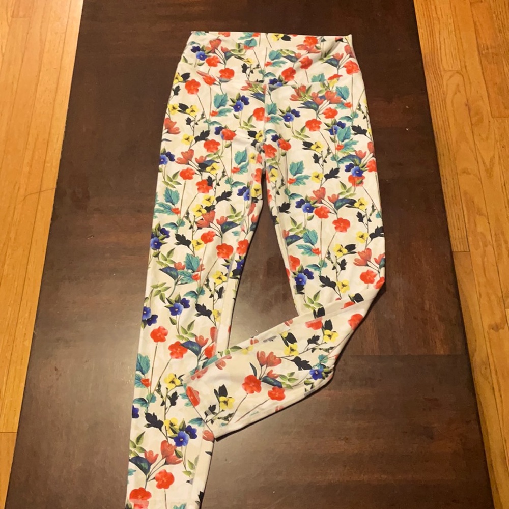 Fabletics Leggings, white with multi color flowers. M